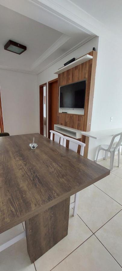 Apartamento Anna Carolina ฟลอเรียนอโปลิส ภายนอก รูปภาพ